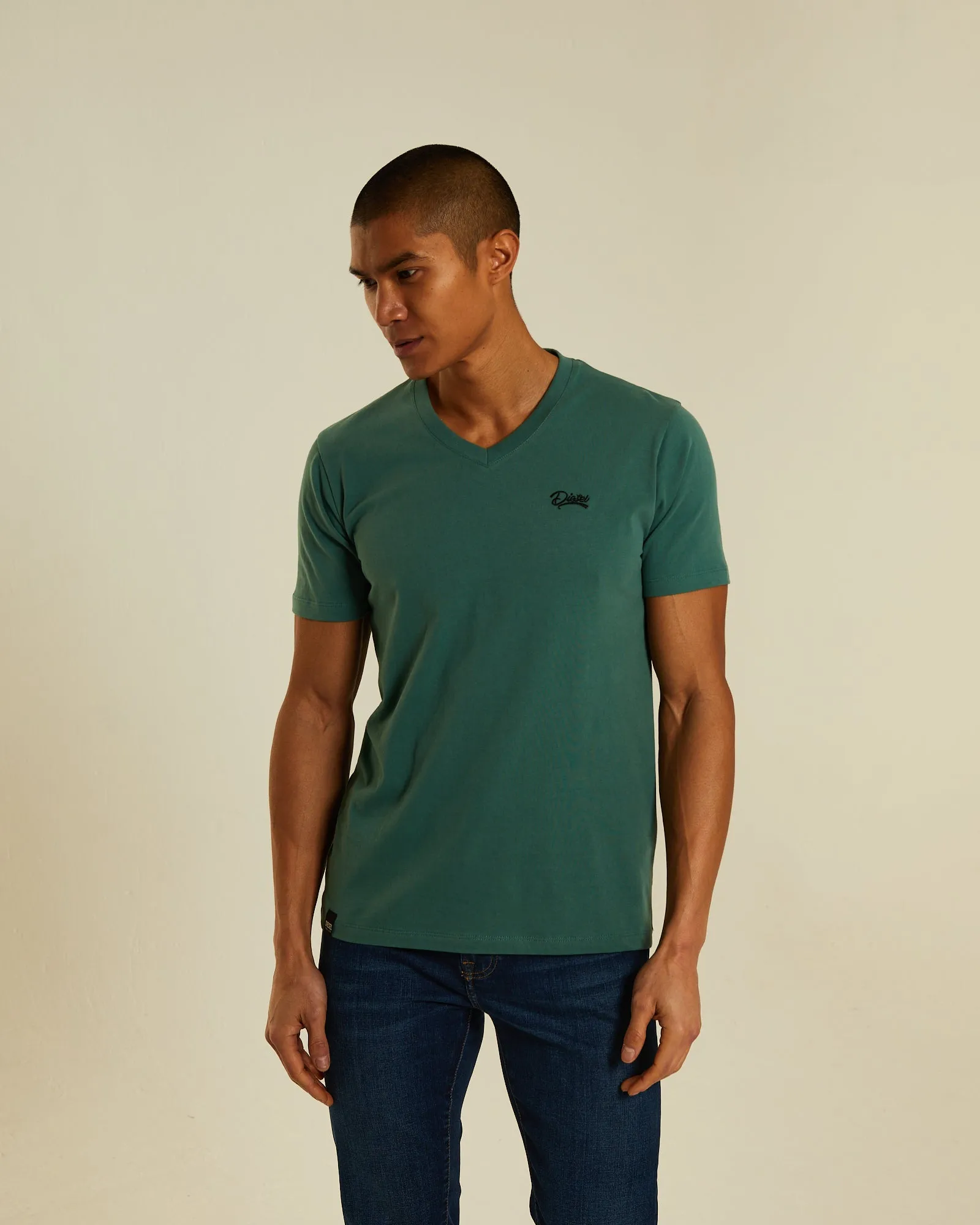 Basic Oakley V Neck Green Trail