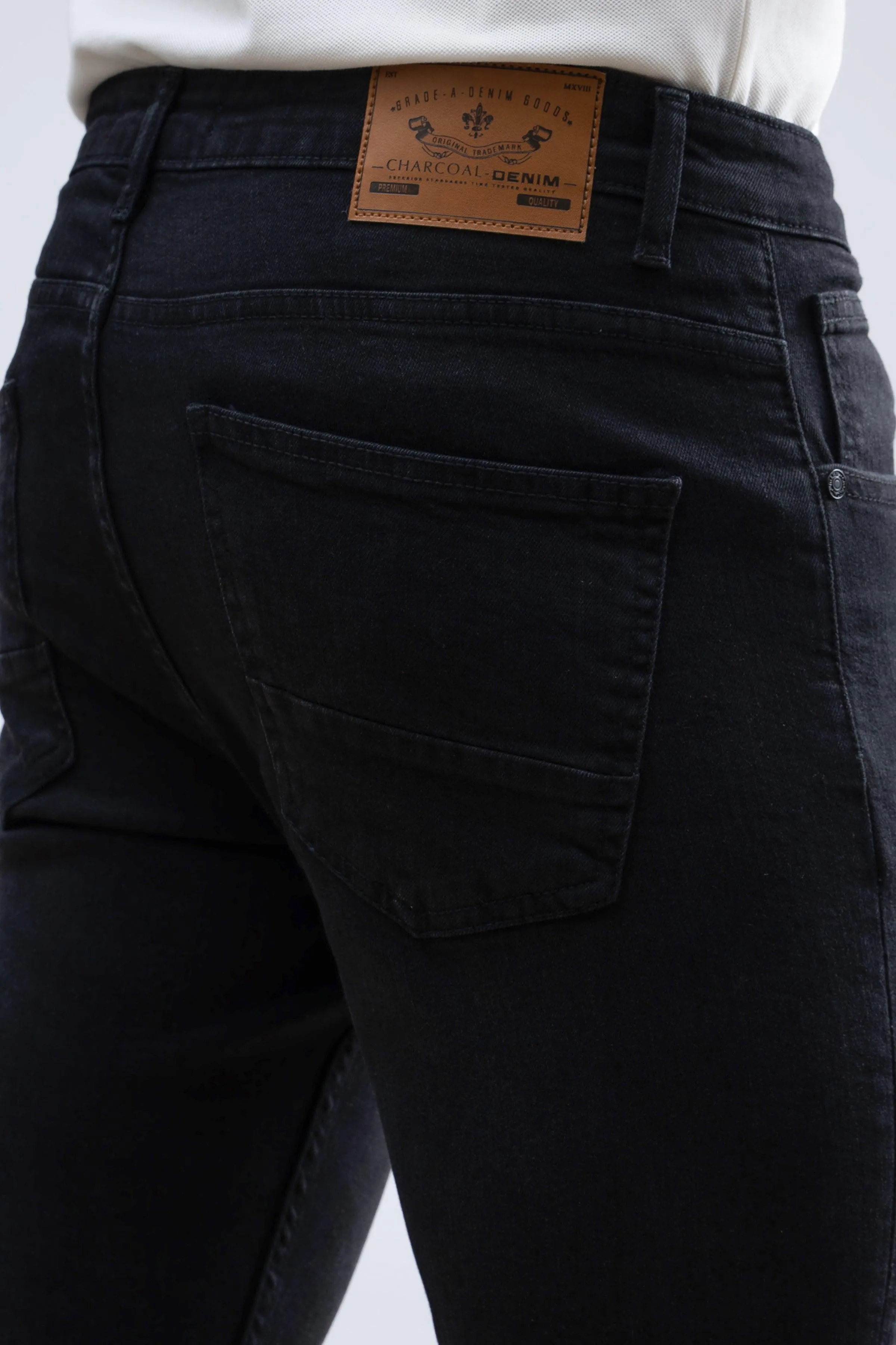 JEAN SLIM LEG BLACK