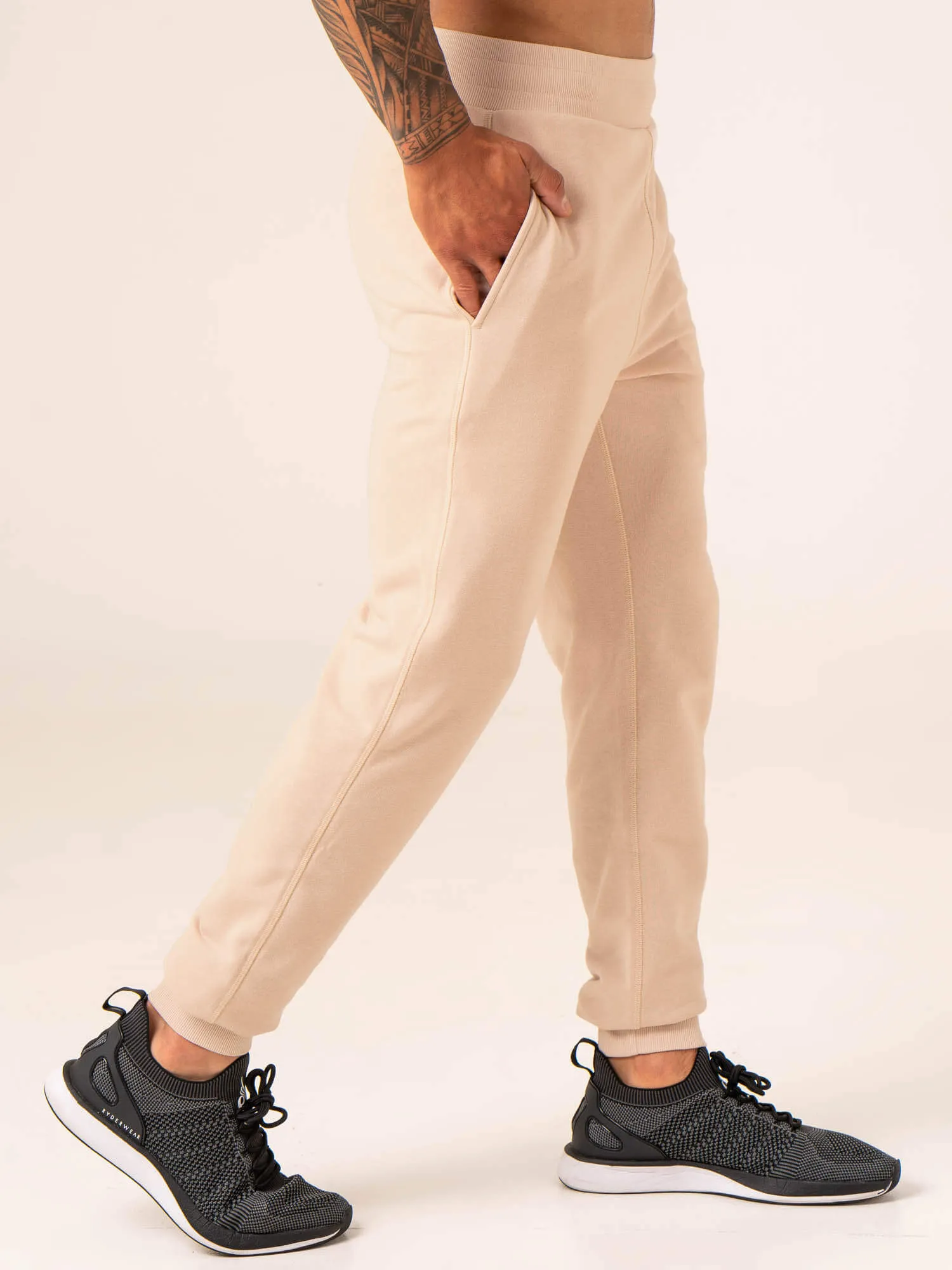 Terrain Track Pants - Chalk