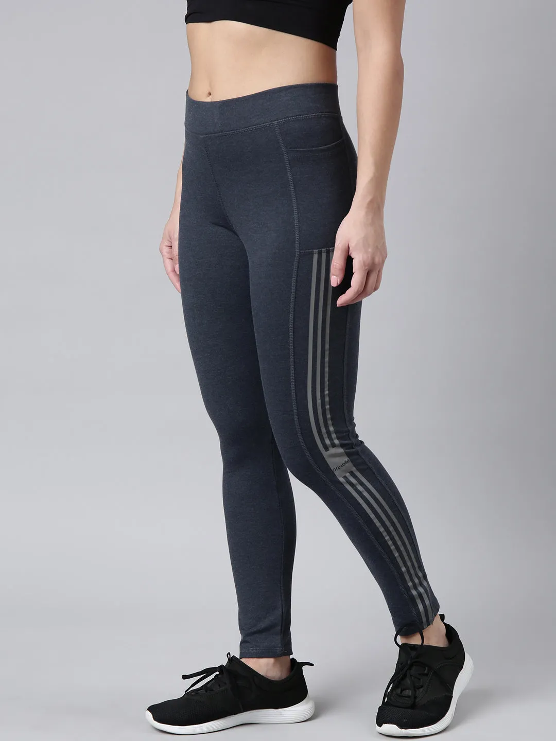 Women Solid Slim Fit Grey Track Pant